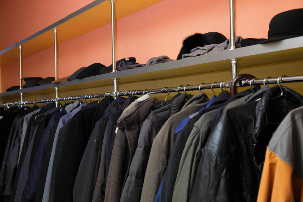 coat-racks-and-hooks-use-garment-racks-as-space-savers-in-small-offices-use